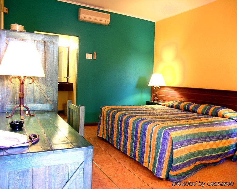 Trupial Hotel & Casino Willemstad Rom bilde